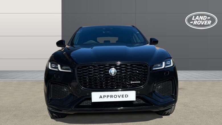 Jaguar F-Pace 2.0 D200 R-Dynamic SE Black 5dr Auto AWD Diesel Estate